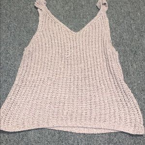 tank top// light pinkish // size L
